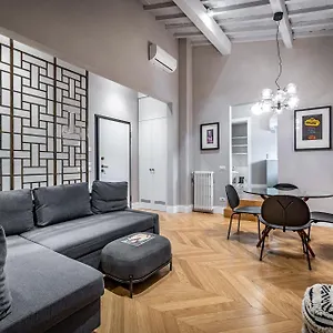 Hs4u Ricasoli Luxury Near Duomo N.1 Apartamento